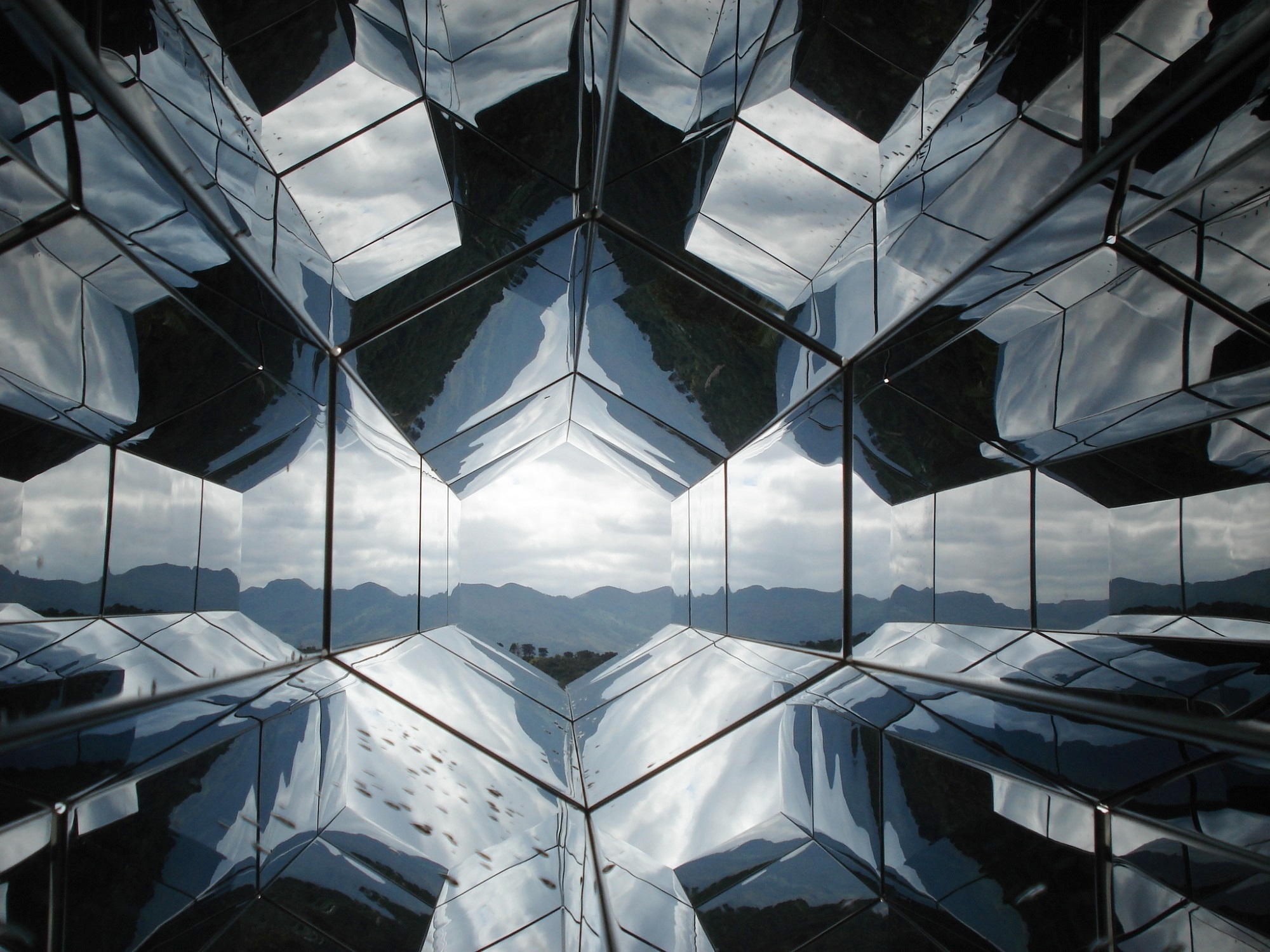 Are franchisors 'property practitioners' when assisting franchisees to sell their  businesses? 